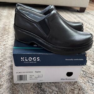 Klogs Black Slip-On Naples 9.5
